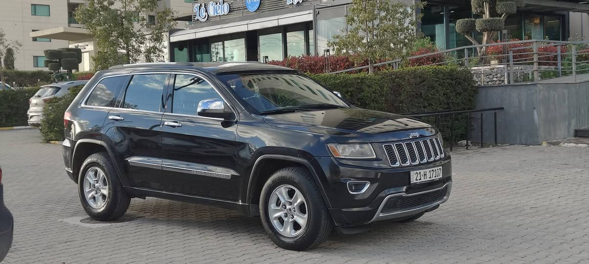 جێب لاریدۆ ٢٠١١ پێش و دوای کراوە بە ٢٠١٦
 ژ.م ***********یان*********** شوێن سلێمانی نرخی١٣٧گەڵا
مکینە3.6خلیجی 4×4
گێڕ و مەکینە بەشەرت
دوو پارچەو نیوی بۆیاخە بێ ناوگرتن بێ لێدراوی ئێرباگی بەشرت
کامل تاغم پێش و دوای تازە داگیراوە هیچ مەسرەفی نیە
کارەبای بەشەرت
سەنەوی نوێیە وکالە و تەحویل وغرامە بەشەرت السليمانية, العراق
