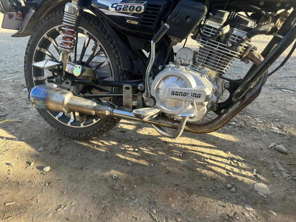 صالنصه رياضضييه للبيع صوت رهيبب السعر خاص    ***********
