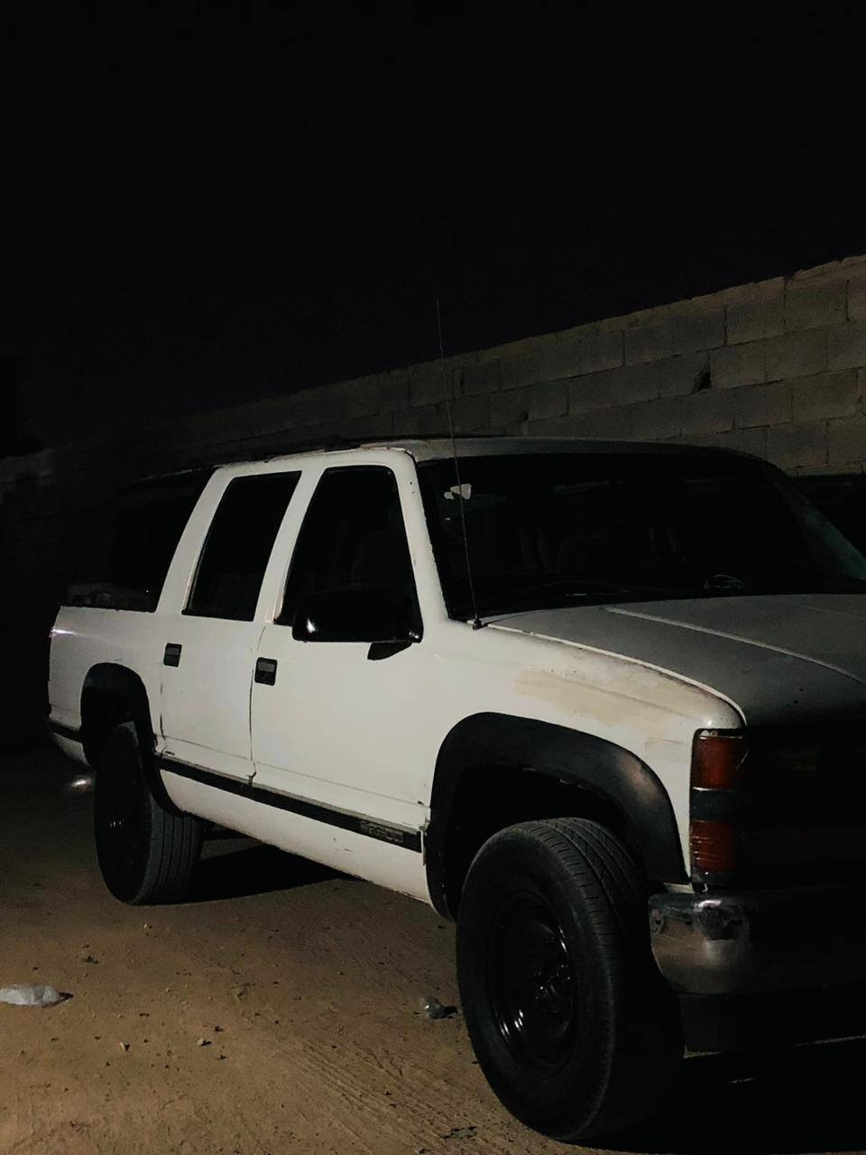 سلام عليكم جمسي بهبهان فحل 8ابرقي مديل97 مكينه وكير بلاد لا تنقيص ولا تبخير سياره ابسمي رقم انكليزي حداديه اتخم تاير انضيفه سياره مناقصهه شي  دواخل جديده سعر45 رجاء المو شراي لا يتصل ***********
