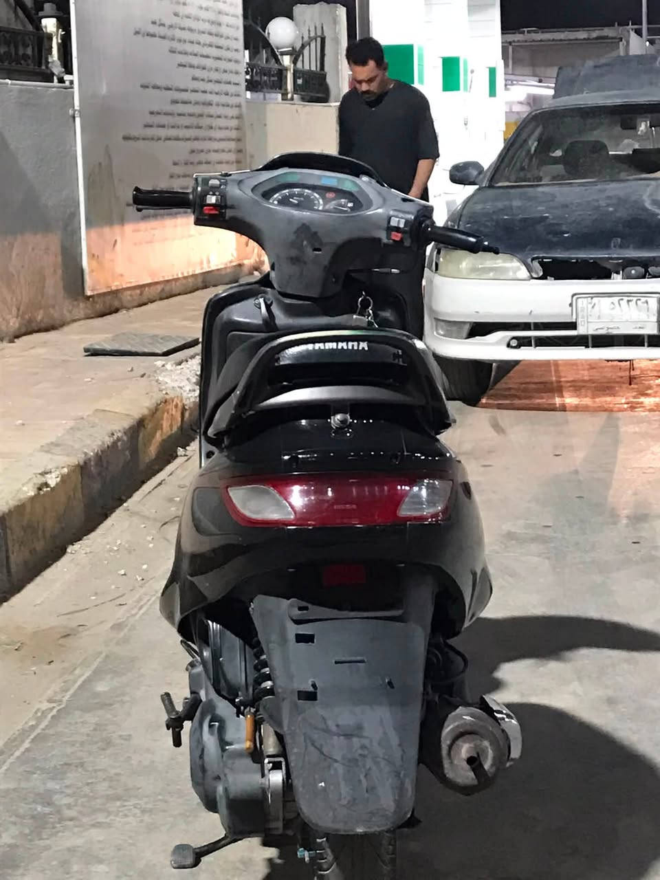 السلام عليكم فراشه نضيفه للبيع مكاني نجف هذه رقمي ***********بي واتساب
