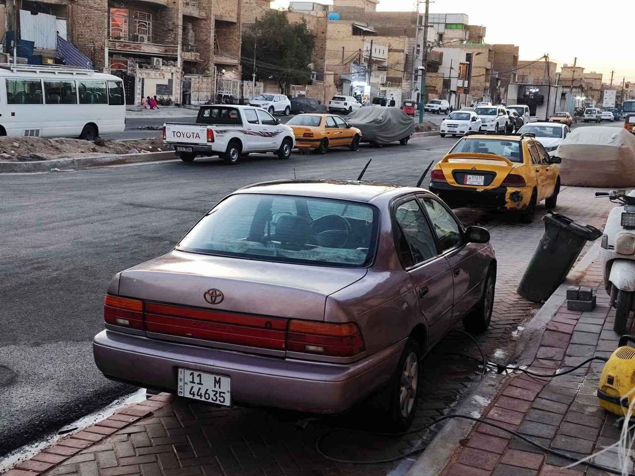 بيع مستعجل  كورلا يسره ابلاد موديل 93امريكي 
سياره صبغ عام. مكفوله من اي عيب شرعي سياره يلاديه وجهازه من حدداه امامي خلفي كير محرك  كهربائيات تبريد ثلج محرك 1800 شراي خابرني بغداد مدينة الصدر 

 *********** بغداد, العراق
