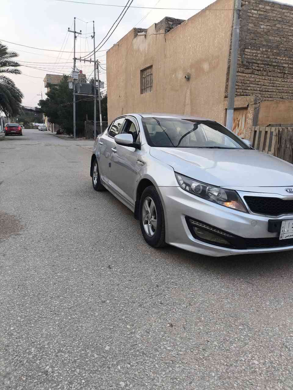 سلام عليكم سياره اوبتما مديل 2013 سياره بيه كصه قماره وصبغ عام مكفولات شواصي سعره 83 تريد وكاله دريد مداور مكان سياره نجف حي ميسان قرب مول جوهره العرب رقم ***********
