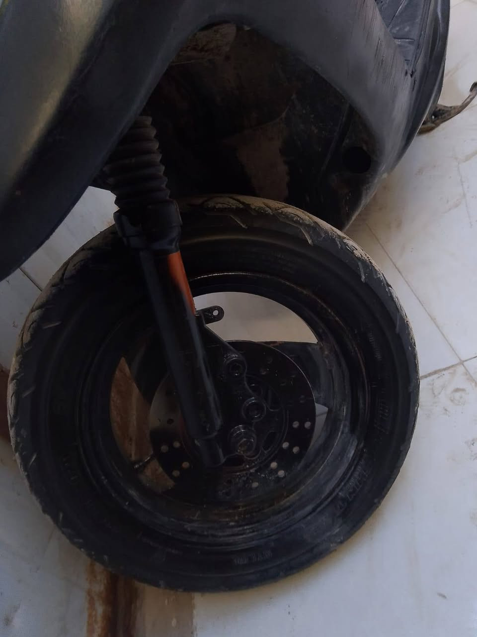 سلام عليكم عدله للبيع بيها خيط تبخير  الدراجه حلوه المكان گرنه نهيرات رقم صاحبه ‏‪***********‬‏ سعر ٣٥٠ وبيها مجال
