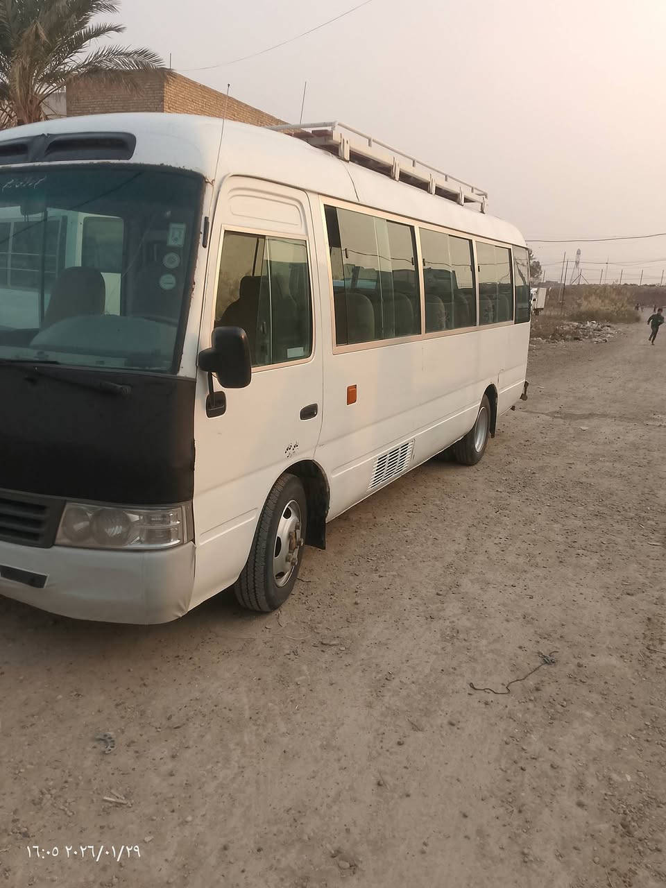 السلام عليكم كوستر ٨ للبيع مكينه كير اكسل كفالة تبريد محور سيارة جاهزة كبل لشارع تحويل مباشر السعر ٢١٥ وبيهة مجال العنوان بغداد ***********
