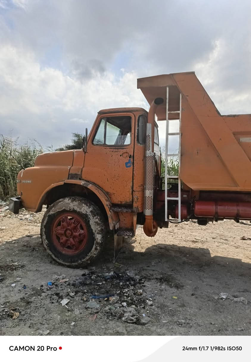 سلام عليكم مان البيع موديل 82رقم بغداد نكليزي محرك 28جديد كير جديد اكسن مال قجمه سياره خير من الله كبل الشغل سعر 18مليون وبيه مجال مكان بغداد ابو غريب 
‏‪***********‬‏
‏‪***********‬‏
