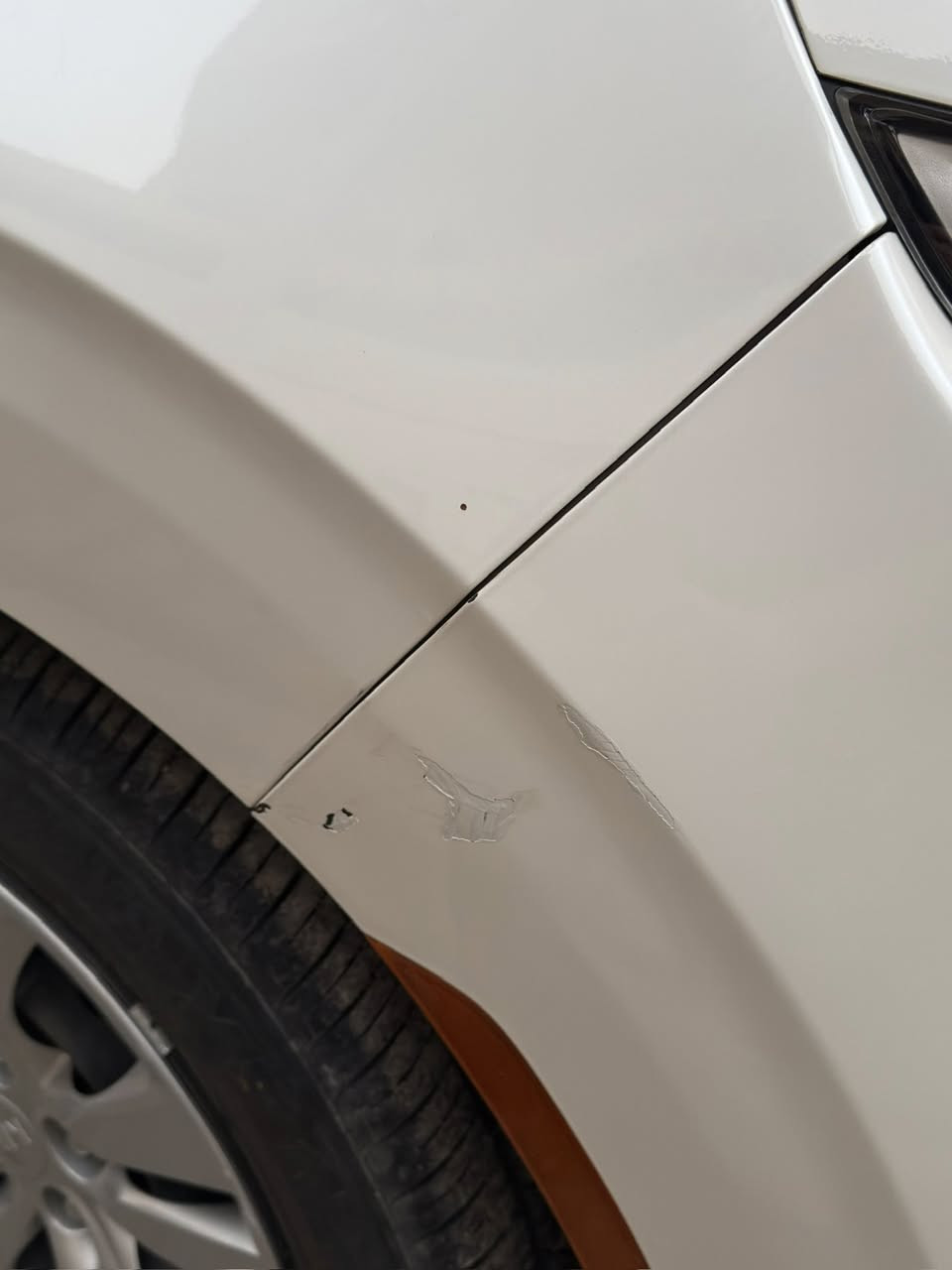 السلام عليكم 
كيا سول  وارد امريكي 
محركها 2000
موديل2021 
سيارة جديدة 
تحكم سترين بيها
تخم تاير جديد قبل شهر  بدلتها
 بدون  صبغ 
ماشية 71400 
ابل كاربلي
سنتر لوك
سيارة جديدة يعني فول
السعر 160
الرقم صاحب السيارة 

0771 260 4477
