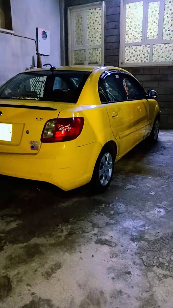 السلام عليكم كيا ريو امريكي 2010 محرك 1600 كربون بنزين بيها سياره فول ف وله شرطه تحويل تبريد شغال السعر(100) بيع مجال للشرواكم الطيبه***********♡♕***********♡♕👑👑***********
