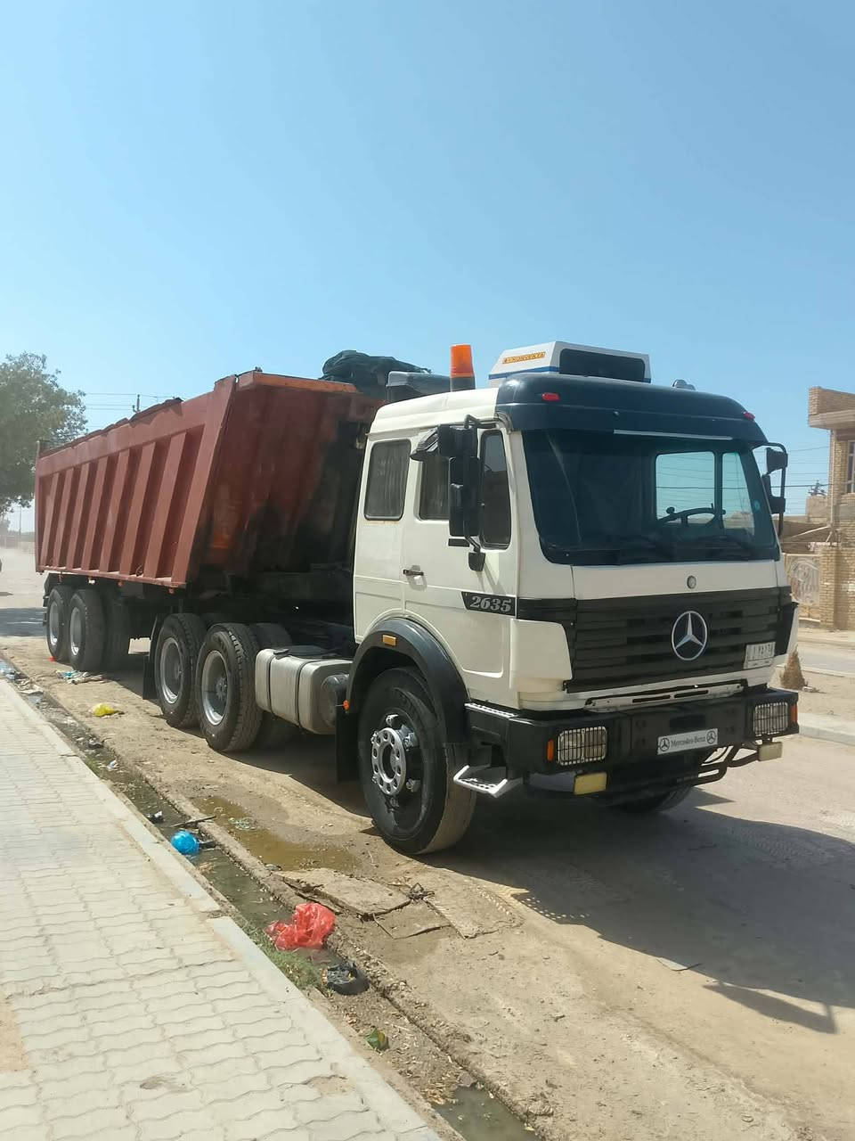 للبيع البي مديل 75مكينه 35 گير 160مجموعه جيئف تخم تاير راس وعربانه جديد رقم بغداد سنويه ل28 سياره جاهزة للعمل سعر 275هاتف+***********
