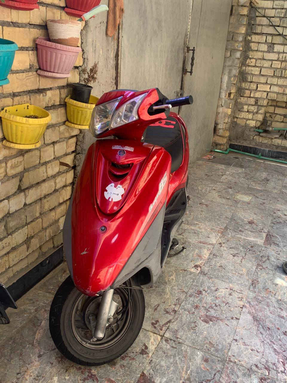 السلام عليكم درجة للبيع بريز ببغاء ياباني مال رمبه درجة نضيفه سعر مليون و١٥٠ مكان الشعب ***********
