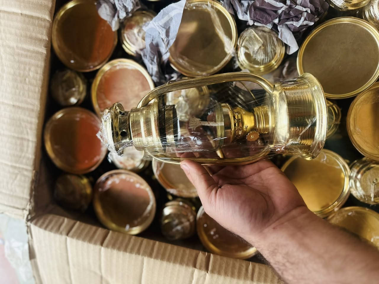 تم توفير فانوس.  نحاس ثقيل.   كميه محدوده. جدا


**إذا كنت صاحب هذا الإعلان وتريد حذفه لأي سبب، رجاءا أرسل رسالة إلى الدعم الفني**