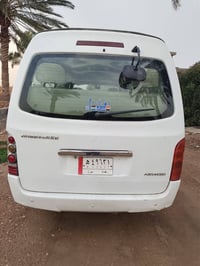 جنبي موديل ٢٠١٥ مكفول مكينه تحويل ثاني يوم تخم تاير بغداد ٠٧٨١٨٦١٤٦٥٨