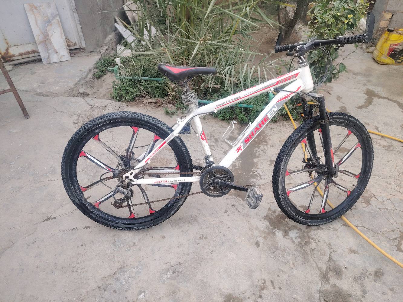 التواصيل ع الفيس بوک
https://www.facebook.com/share/1DTjktcPci/