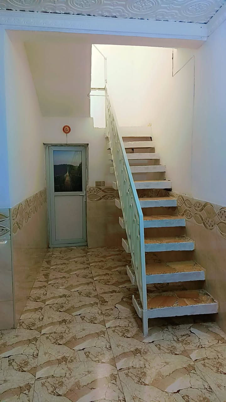 صل على محمد وال محمد
دار للبيع مساحه 180 متر طابو زراعي سند 25
موقعه الحمزه الغربي،خلف مدرسة المجتبى على ربيانه
يتكون من غرفتين 4×5 
 واستقبال 6×4 
صاله 5×4
ومطبخ حار وبارد
وصحيات داخليه وخارجيه
السعر المطلوب 75  وبي مجال  للشراي
للاستفسار الاتصال على الرقم ***********
او مراسلة الصفحه 
راح اتركلكم فيديو بالتعليقات

