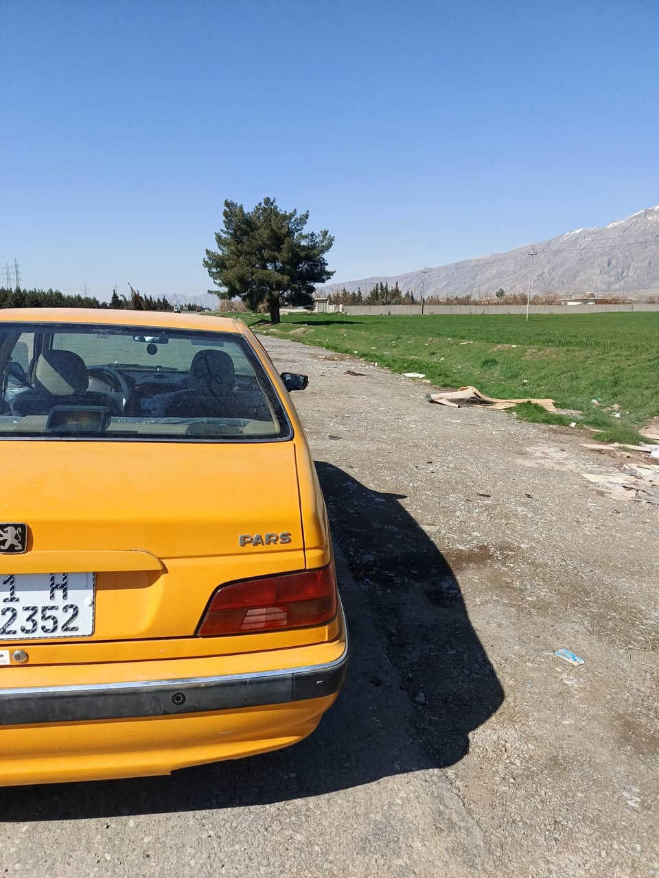 سلام عليكم بارس
2018
مكانه بعقوبه رقم بغداد
سنويه 30
هيه وغرمه مصفره
***********
السعر 61
ما مفتوح شي بيه
