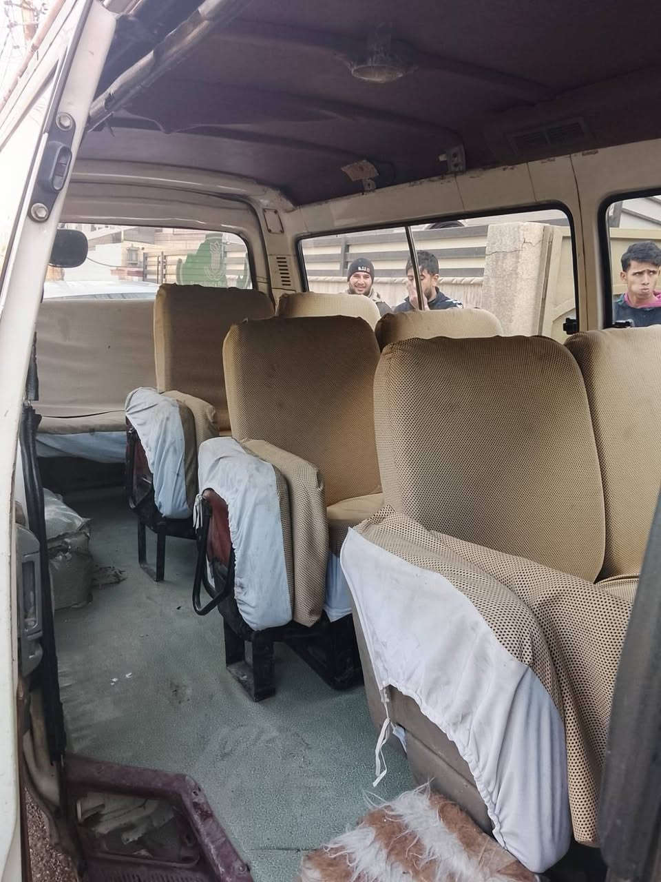 سلام عليكم كيا فتون 2012 مكينه 4واي اكسل مكينه جدد 
سياره بسمي بغداد انكليزي السعر 61$ بيها مجال 
المكان بغداد الدوره *********** اتصال او واتساب
