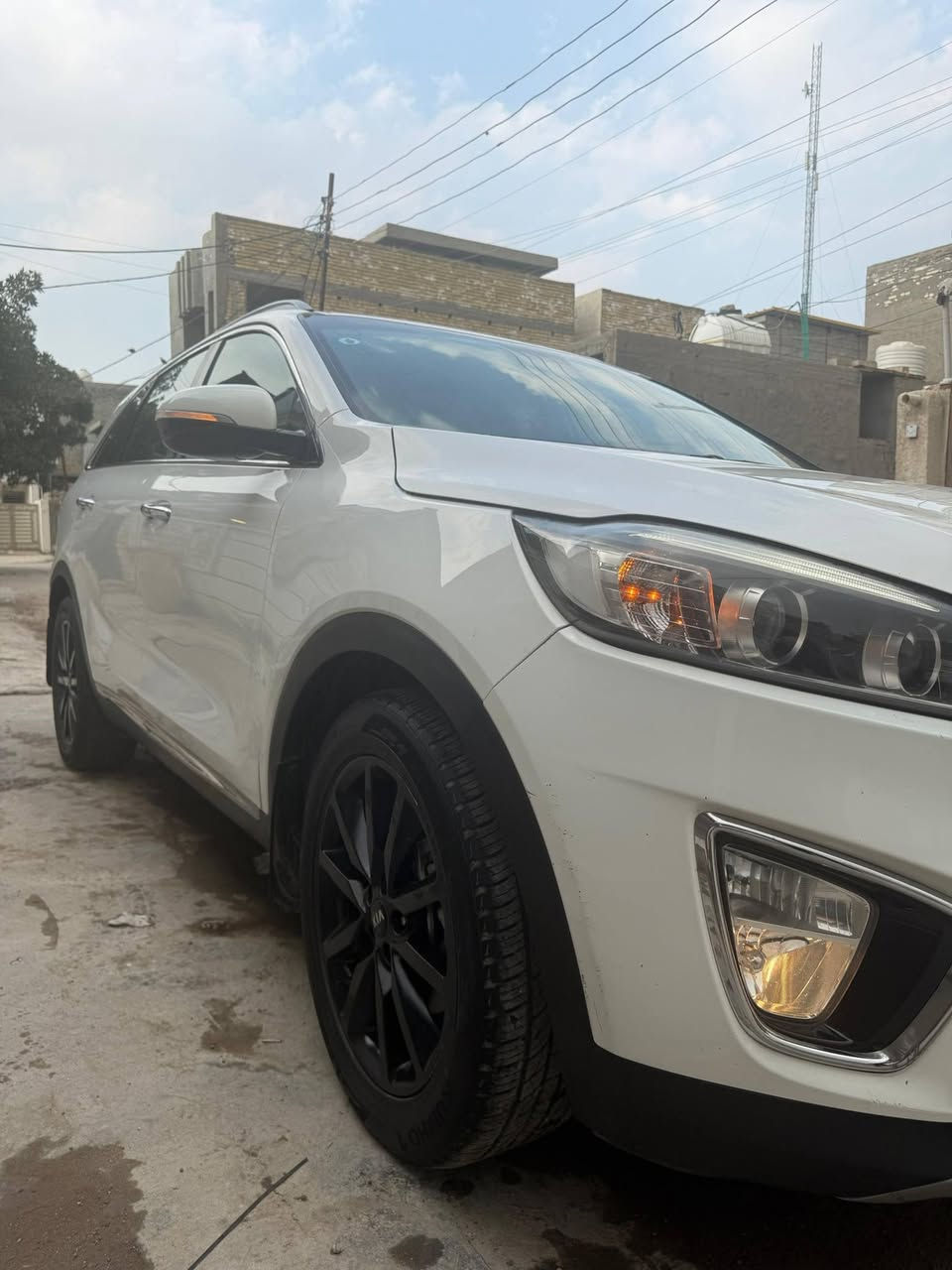 سورنتو خليجي 2016 ماشيه 166 سياره نضيفه وخير من الله صدر محرك وكير فول نشاط رقم بغداد بسمي  مكانها بغداد الدوره بدون فتحه بصمهه
7راكب
3قطع تبريد
شاسه 
مري شفط
اشاير مري
كشن كهرباء
جام اوتو
كامره حساسات
كشنات جلد
تحكم ستيرن
بردات
ABS
نضام ترحيب....
معروفه مواصفات الخليجي
السعر 185وبيها مجال بسيط للشرار
للاستفسار:-***********
