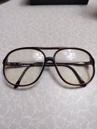 إطار طبي • ماركة • نظارات