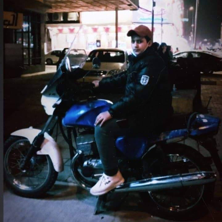 سلام عليكم دراجه جاوه للبيع جاي اعمر بيها بس محتاج افلوس وريد ابيعها دراجه حلوه بس ناقصها ترتيب الدراجه فقط محورلها فحمه مال ستوته وشغاله الدراجه وبيه هواي غراض ابيعها شلع هيه وغراضها وياه كويلات اثنين وياها صناديكها بلادي وياها واير كلج واير بانز وبعد هواي غراض تعال وحمل الدراجه رايدها ب650 المكان بغداد شعله


**إذا كنت صاحب هذا الإعلان وتريد حذفه لأي سبب، رجاءا أرسل رسالة إلى الدعم الفني**