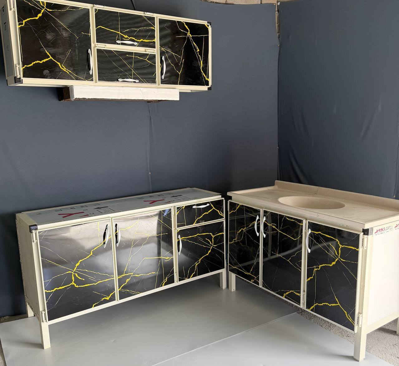 معمل ومعرض الجوادين للكاونترات الالمنيوم:

كاونتر ٣ قطع
ارضي وملحق متر ونص
مع سنك متر و٢٠ سم

السعر 220

التوصيل  🚚


**إذا كنت صاحب هذا الإعلان وتريد حذفه لأي سبب، رجاءا أرسل رسالة إلى الدعم الفني**