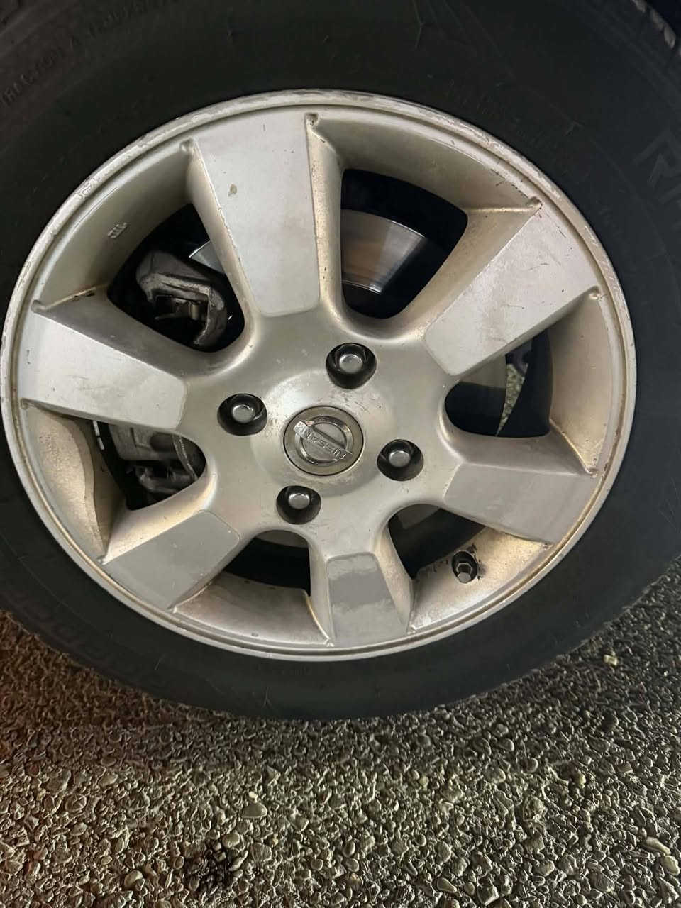 السلام عليكم
من رخصه مدير لكروب 
وياله للبيع هنه وتايرات مال نيسان فيرسه ويل 15 الشراي يتصل على هذا الرقم ***********
العنوان الانبار فلوجه
