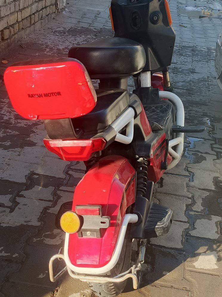 دراجه شحن شغاله و كامله بس حساس مال بريك وكف بيها ويصلح ل5 الف اريدها 250 وبيها مجال مكاني شعله


**إذا كنت صاحب هذا الإعلان وتريد حذفه لأي سبب، رجاءا أرسل رسالة إلى الدعم الفني**