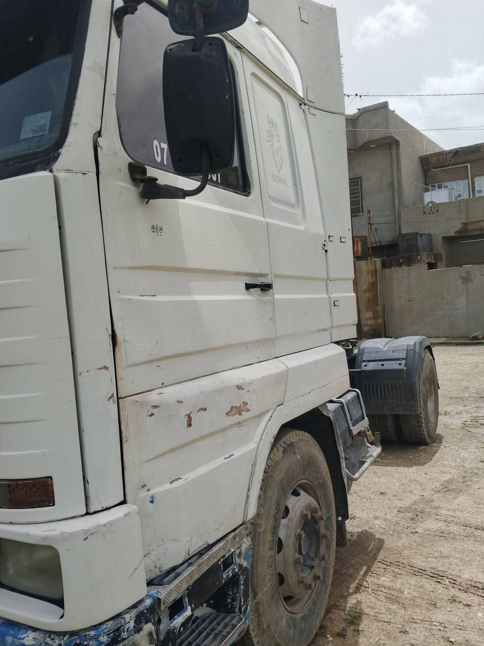 سياره للبيع سكاني موديل 95 
مكفوله كفاله عامه 
شرط التحويل 
شرط كير محرك 
طخم تاير 
للاستفسار والاتصال على هذا الرقم 
***********
***********

