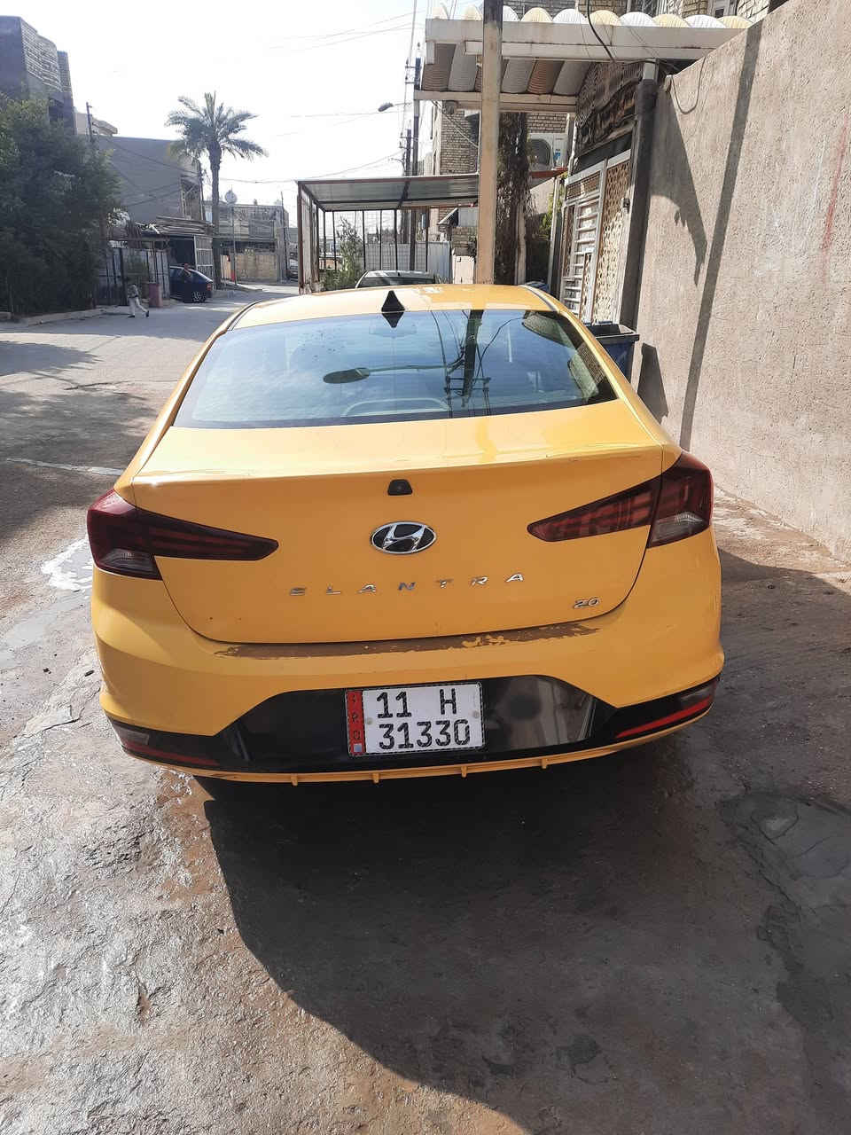 سلام عليكم سيارة لانترة موديل 19 كامل مواصفات بصمه + فتحة +رادر بل مري + لايت زنون +تخم تاير جديد كير مالته ايتي  هيئه مصفرة + رقم انكليزي سنوية جديدة  31 سياره بسمي تحويلهه ثاني يوم مكان بغداد العبيدي حادثة مع منشور  سياره وارد امريكي سعر 148$ رقم هاتف ***********
