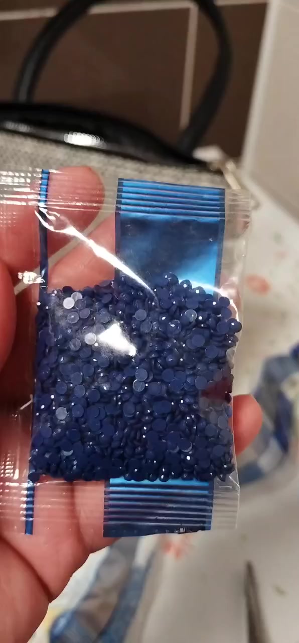 فصوص للأعمال الفنية متعدد الاستخدام ٥٠ كيس
متوفر توصيل كافة المحافظات ب٣


**إذا كنت صاحب هذا الإعلان وتريد حذفه لأي سبب، رجاءا أرسل رسالة إلى الدعم الفني**