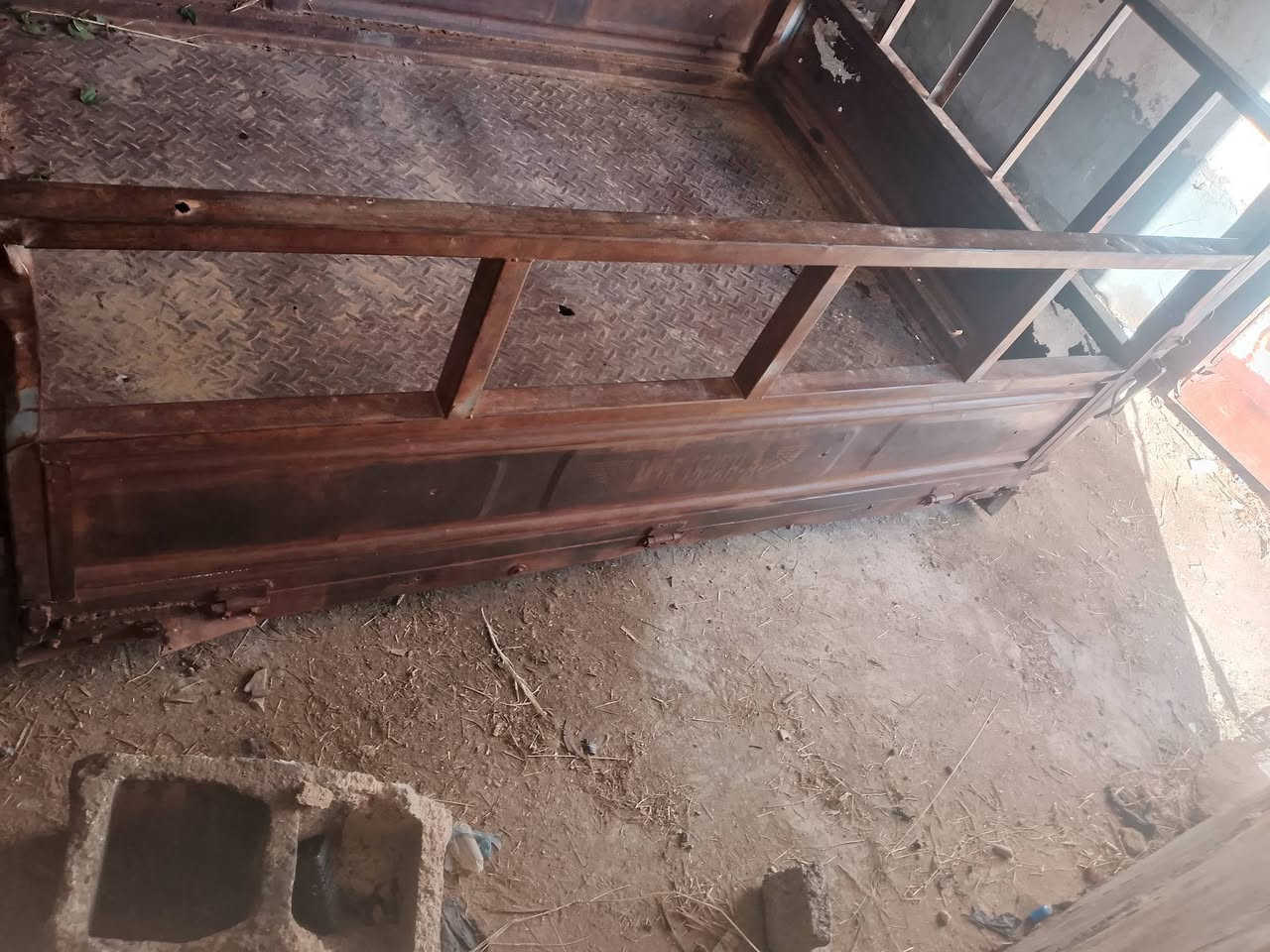 بدي.   2007. لبيع 125وبيه مجال قليل مكاني بابل محاويل ***********
