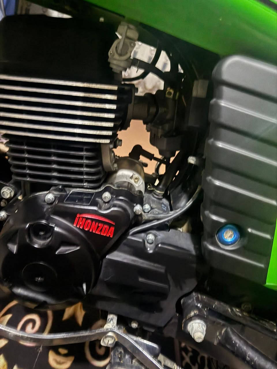 السلام عليكم للبيع دراجه دايوان 2025
مكينه 200 اوراق كفاله عامه صار شهرين من طالعه من الوكيل السعر 1375 مكاني بابل القاسم
*********** مكاني بابل القاسم
