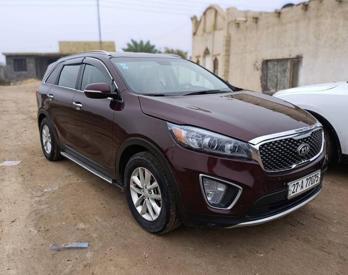 سورنتو 2016
محرك 4 سلندر 2400
وارد امريكي تبديل بنيد فقط والباقي كفالة عامة
والصور قبل التبديل موجوده والسونار مرفق مع الصور 
ما بيهه اي نقص تبريد وتدفئة شاشه وكاميرا بلاديه
لايتات زنون عالي وناصي 
السيارة نظيفة وجاهزة 
مابيهه اي نقص شرط الفحص والسونار
السيارة باسمي تحويل مباشر للمشتري 
العنوان ناصرية / الفضلية 
السعر 160 وبيهه مجال 
***********
