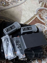 بطاريات جديد مال اير ٣ عدد ٢ بوكس شحن اصلي اير ٣  تخم اصلي ٤ قطع ريش ا...