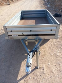 مقطورة ألمانية • حمولة 700كجم • مقاس 225×125