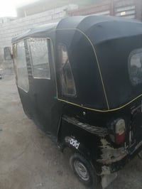 وبركاته تكتك تي في اس موديل ٢٠١٨ شهر ١١ مرقمه جاهزه كبل للشارع رقم كرب...