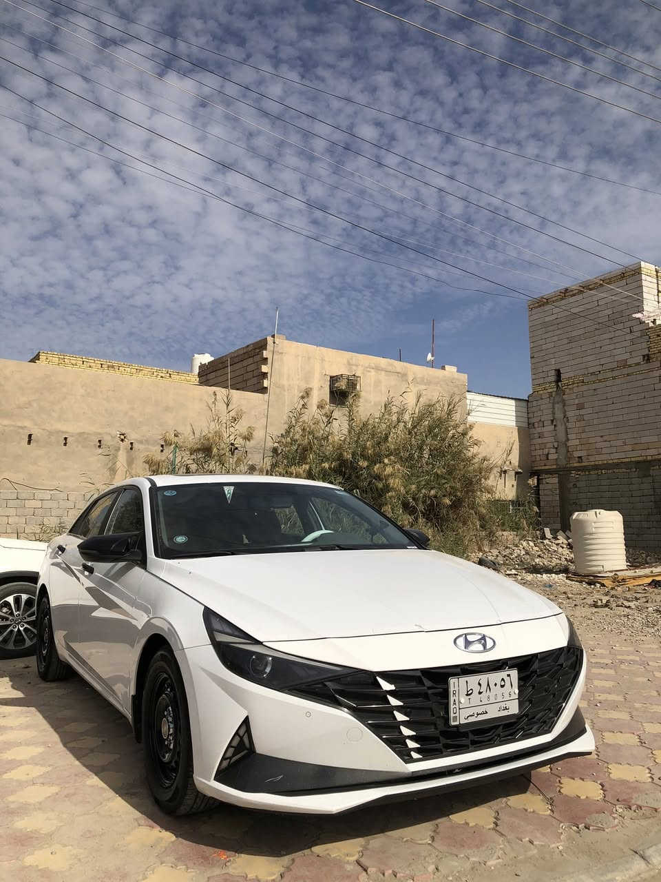 سلام عليكم الانتره2023
سياره خليجي كفاله واحله من الصوره 
مطلوبه ستقطاع مباشر 
للبيع او مراوس حسب القناعه 
مكاني ناصريه مركز  
سعر 160وبيها مجال 
***********
