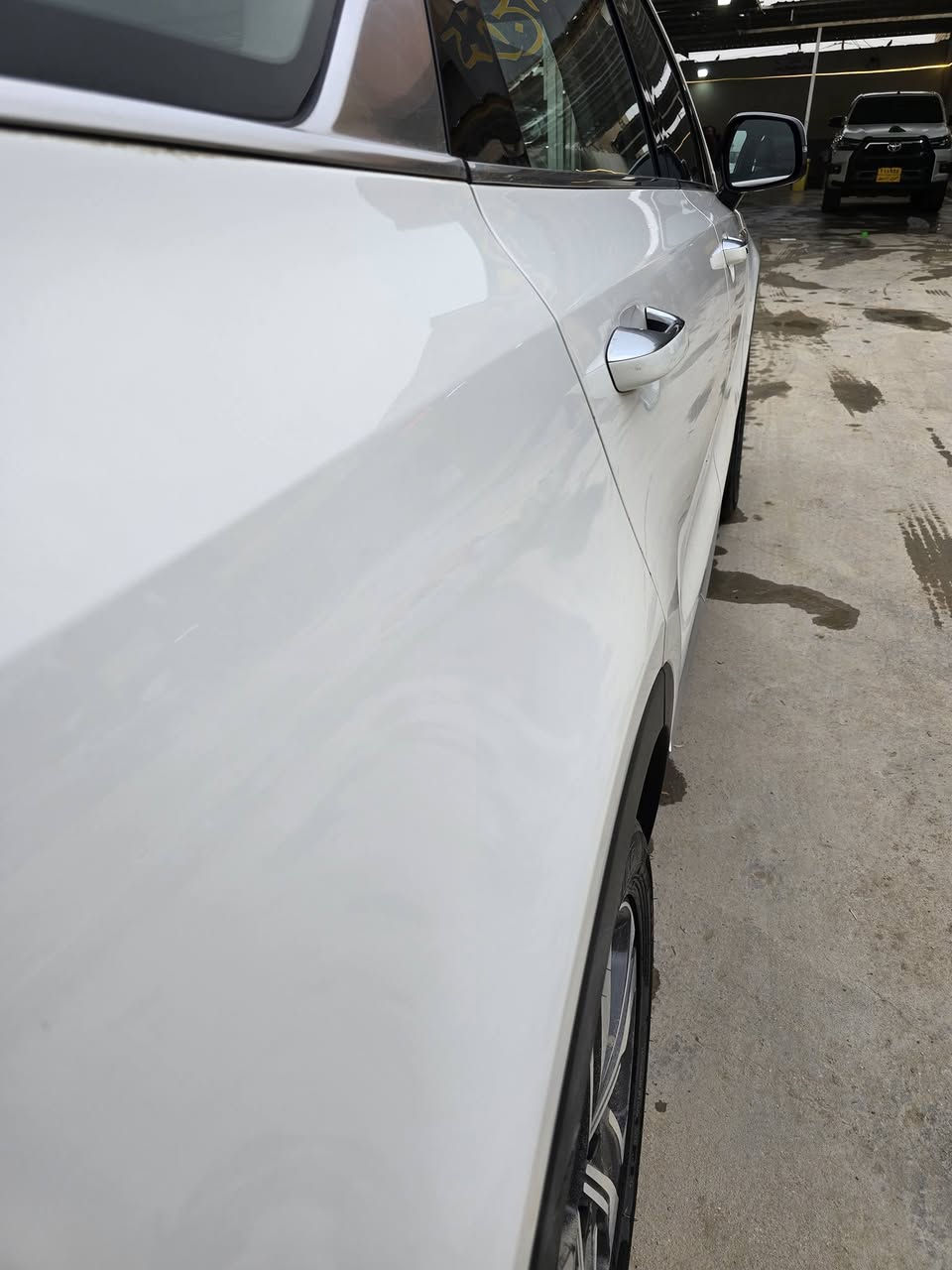 السلام عليكم
#سورنتو_2021
رقم بغداد ماشيه 39 حقيقي
جديدة وكفالة عامة
مواصفات فول عدى البنوراما
كير ماوس جي بي اس نفيكيشن
كشنين كهرباء وكشنات جلد
حساس امامي خلفي
وجنطة كهرباء
تخم تاير جديد
والسيارة جديدة وجاهزة من كل شي
مكانها حلة مركز المدينة 
السعر 275 قفل
***********
وكلشي اكو بالسوك حسب النظافة
