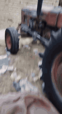 سلام عليكم عنتر له بيع موديل 88 مكينه بعدهي شركه برغي مامفتوح بيه تصل عله رقم ***********
