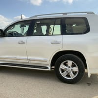 لاندكروز ٢٠١٣ ماشيه ١٦٧  بريم   رقم بغداد   6 سلندر 4000  مكفوله  حتى ...