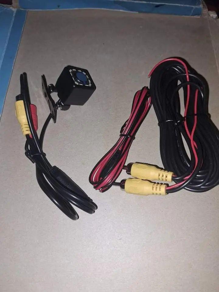 السلام عليكم 
شاشه فول مواصفات اسلايت جوكر ترهم لجميع انواع السيارات للاستفسار 
 ‏‪*********** واتساب
