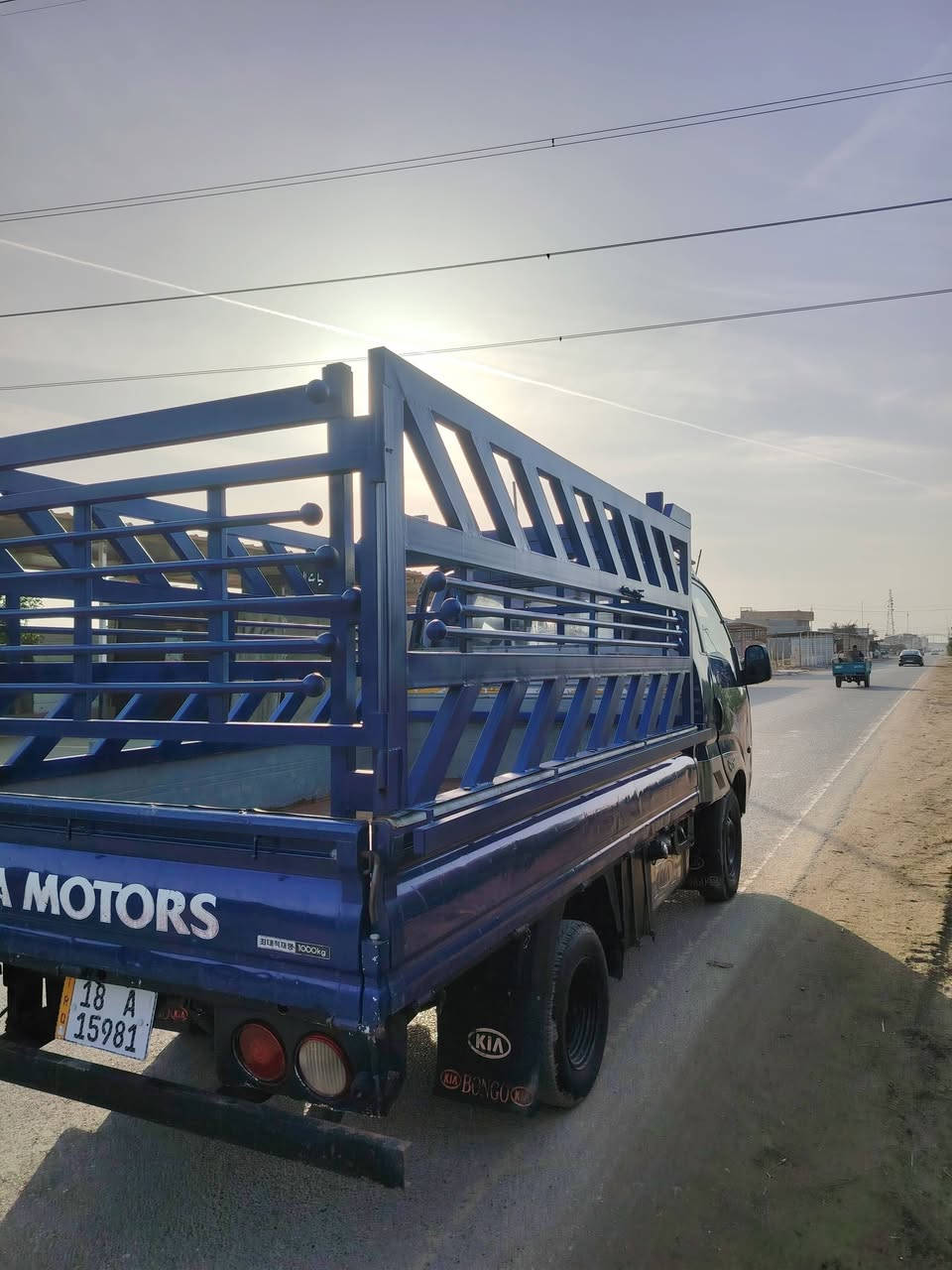 بنكو 3 موديل 2008 رقم بابل نكليزي 
سنويه وهزه جديده لل2031 بأسمي محرك كير نضاف 
حداديه صدر كامل جديده تانكي كاز احتياط مابيها نقص
السعر 85 وبيها مجال مكاني بابل ***********
