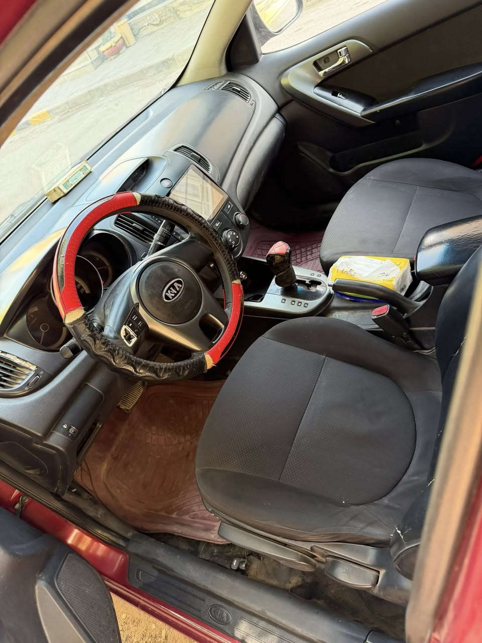 سلام عليكم سيراتو 2010 للبيع سعره 69 ورقه مكاني نجف ***********
