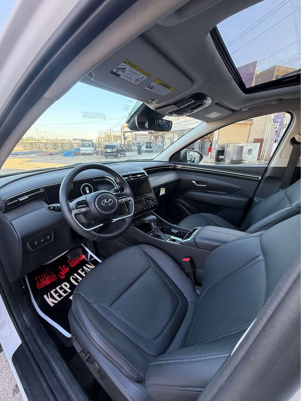 السلام عليكم 
للبيع او مراوس باحدث
توسان 2024 فول للاخير 1/1 امريكي
رقم اربيل الدولي هزه وسنويه وارقام جدد ترقيم جديد باسمي 
سياره ماشيه 9 آلاف بعده بحاله وكاله
مكينه 2500
فور ويل 
حادثه السيارة
جاملغ وبنيد وباب صدر صبغ وشبر بلباب الخلفي يعني صبغ 3 قطع وشبر بلباب الخلفي 
بيه بارد بدايه قماره
السيارة بدون دواخل ابد لغود شواصي بلاديات 
بدون ايرباك جميع الايرباكات سليمه
مكانه بغداد الكرخ 
*********** بغداد, العراق
