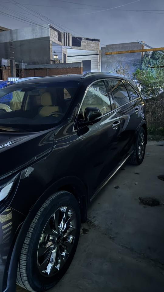 سورنتو 20 خليجي ماشي 45
وكالة الشركة العراقية الدولية 
سيارة نضيفه لحد يقارنها بالماشي  

خليجي فول عدا البنوراما 

حساسات امامي خلفي 

كامرا دواره 

٣ عدسات 

اضائات لد 

بصمات بالابواب واضويه بمسكه البوب 

اضائات داخليه بالدوسات وتحت الرجل 

نضام ترحيب 

مري شفط 

شاشه لمس اكيد ابل كاربلي 

نظام ملاحه نفكيشن بلادي مال السيارة (يعني تحديد موقع بلا نت) 

٣ قطع تبريد دبل فريز 

جنطه كهربا وذكيه فتح عند الاقتراب 

مثبت سرعه وتحكمات سترين 

شاحن وايرلس 

كشنات كهربا السائق والراكب 

٧ راكب

بردات جانبيه 

ماشيه ٤٥ الف كيلو

سعر 240 وبيها مجال
رقم بغداد باسمي / سنوية جديدة لل٢٧ 
***********
