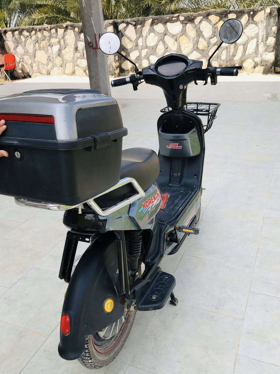 السلام عليكم
دراجة شحن للبيع نوع (KOREA_MR)

دراجة حلوة و جداً نضيفة ما مستخدمه عندي سيارة و الدراجة بقت مضموه ما طلع بيه نهائياً نضيفة حيل و سعره مناسب بسعر البايسكل الشحن الزغير ف اخذه افضل من البايسكل وياها سويج عدد ٢ و شاحنة و الدراجة نضافته كبالك السعر خاص تواصل خاص او على الرقم 

***********
