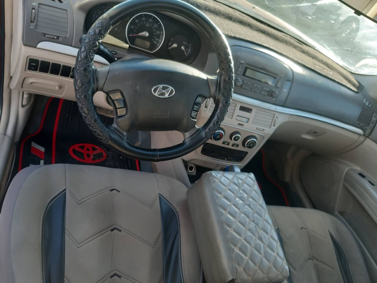 سوناتا موديل 2008
ضرر قطعتين جاملغ بوند بدون دواخل
كير شرط
محرك بي صرف
رقم نينوى شوط تحويل بسمي
سياره حلوه لاكن بيها ملاحضات شوف العين

مال جناي يرتبها ويبولشها

السعر 90 وبيها مجال شي قليل

اتصل. ***********
