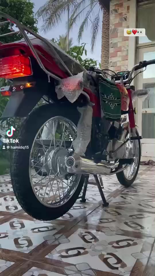 سوسوكي للبيع وللمراوس بدايون فقط الدراجه قبل سبوع طالعه من لمعرض أوراق سكنر مكاني حله ورديه اتصل *********** سعر اتصل وبيك خير ودلل  خاص ماارد
