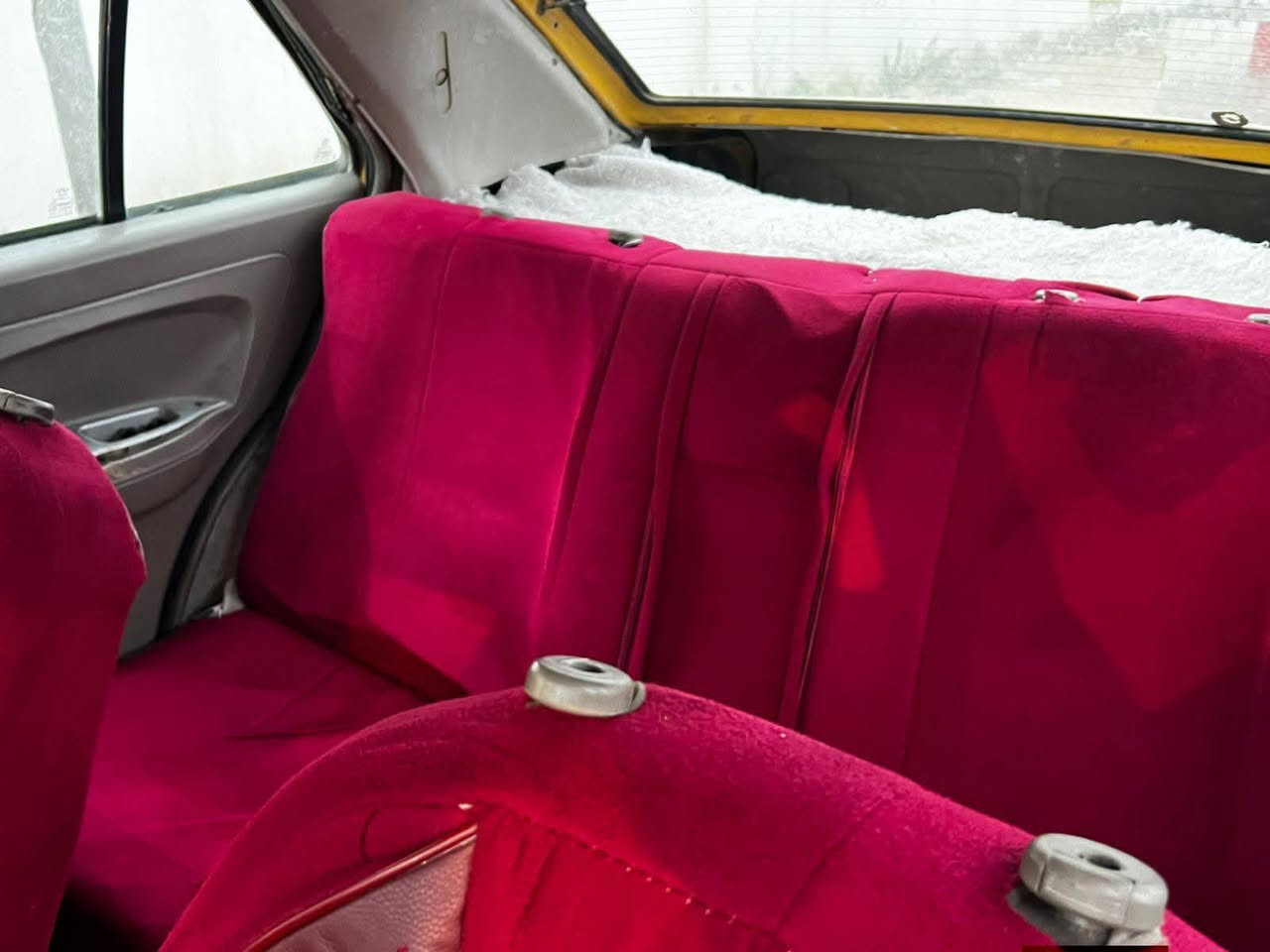 السلام عليكم شيري كوين  موديل 2010 سياره جديده بمعنى الكلمه سياره محوره مكينه وكير كورلا بيكاجو  اوتوماتيك صار شهر من شديته السياره كهربائيات كلها شغاله دوشمه جديده حدايده تخم تاير جديد  السياره جاهزه ما عايزه  شيء رقم نجف سنويه عظم عاج مشروع وطني بدون راعي ما اندل  راعيها رقم‏‪***********‬‏ مكان بغداد15 وبيه مجال
