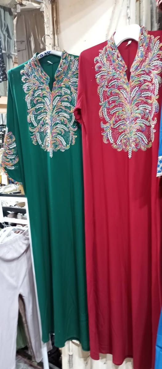 كشمير مطاط كلوشه السعر // 15 الف
قياسات // XXL ** XL ** L  موجود خدمة توصيل


**إذا كنت صاحب هذا الإعلان وتريد حذفه لأي سبب، رجاءا أرسل رسالة إلى الدعم الفني**