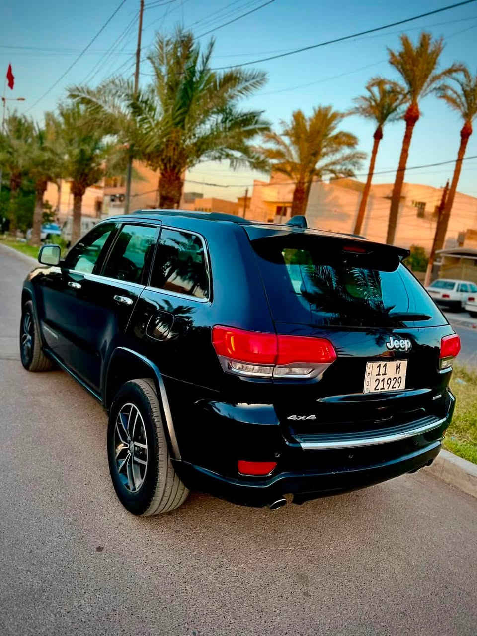 جيب شيروكي موديل ١٤ لمتدد فول كير طياره كل موصفات بيهه. محرك ٣٦٠٠ مرغوب ضرر موضح بلصور بيهه قطعتين رش بدون داخل بدون ايرباك السياره جدا نضيفه ماشيه ٧١ حقيقي بااسمي هزه ورقم جدد جاهزه السعر ١٧٥ مجال حك جيه مكاني سيديه ***********
