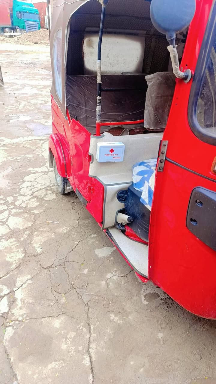 سلام عليكم تكتك 2021 شهر 9 البيع مرقمه بسمي 
المكينه امبدل بيه بوش أو بستم مكاني بغداد الفضيليه *********** بي بس واتساب او متواجد خاص
السعر 8او نص او بيها مجال
